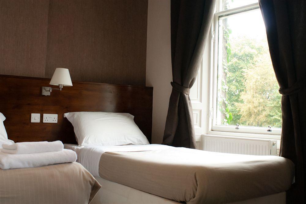 אדינבורו Bonnie'S Guest House מראה חיצוני תמונה