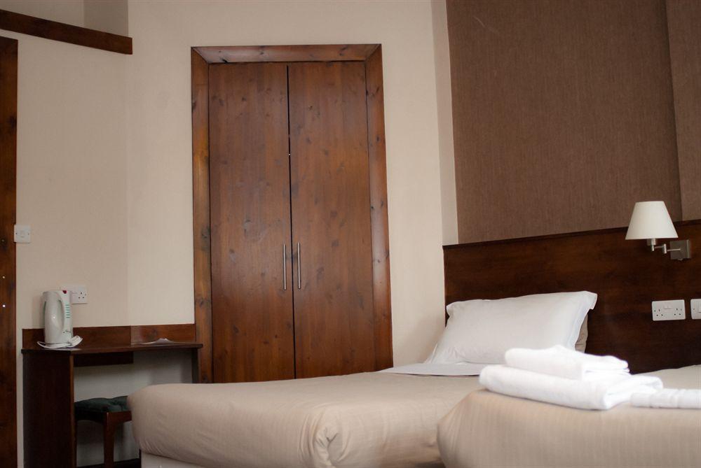 אדינבורו Bonnie'S Guest House מראה חיצוני תמונה